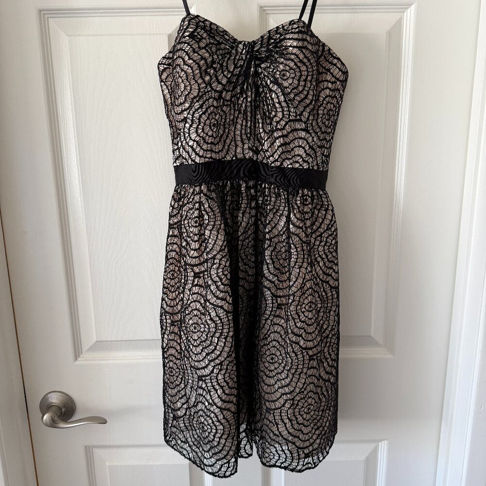 Aqua Dresses Size 4 Strapless Black Lace Cocktail Dress
